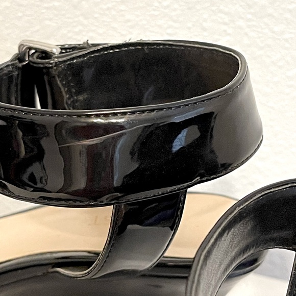 Nine West Black Sandals - Picture 5 of 7
